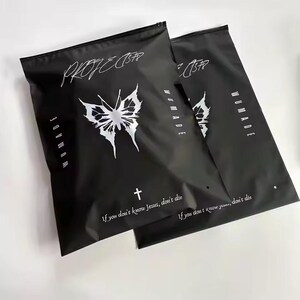 Sacchetti per imballaggio personalizzati con cerniera, neri opachi, sacchetti di plastica di alta qualità, sacchetti con cerniera per boutique di abbigliamento