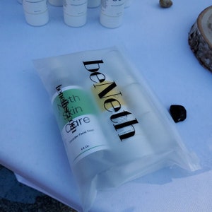 200 枚のカスタム プラスチック バッグ 8x6、ジッパー バッグ、フロスト バッグ、フロスト バッグ、ジップ クローズ バッグ、ジッパー バッグ、カスタム ロゴ付きプラスチック ジッパー バッグ
