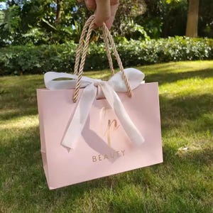 100 pcs persoanlized paper bags ribbon tote style custom jewelry packaging bags with logo custom logo eco paper bags custom gift bags