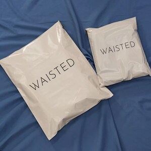 Bolsas de correo biodegradables de polietileno de color beige crema personalizadas, 50-500 unidades, bolsas de envío personalizadas con logotipo de un color, bolsas de envío mate personalizadas
