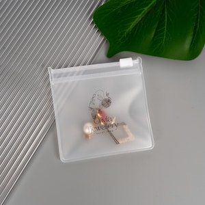 100pcs 3.75x4in/9.5x10cm custom logo jewelry bag, bracelet bag, necklace bag, ring bag, transparent packaging bag