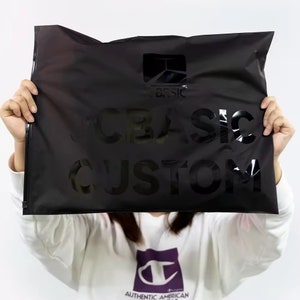 カスタムロゴマットブラック透明衣類包装バッグプラスチックリサイクルジッパースポーツ衣類包装