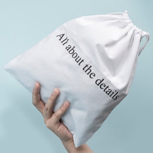 Sacs à poussière recyclés personnalisés, sac à poussière fait main, sac à poussière en coton imprimé avec logo personnalisé en gros pour chaussures, sacs à poussière pour vêtements