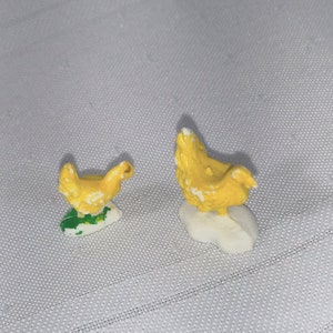 Vintage miniature Chick and Hen/ Farmhouse/Dollhouse/ Country