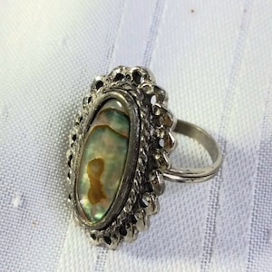 1960s Retro Vintage Silver Abalone Mother Of Pearl Mid-Century Bohemian Style Ring Adjustable