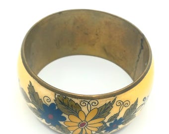 Vintage Wide Brass Bangle Cuff Bracelet with Enamel Floral Design. Chunky Bangle 1970's