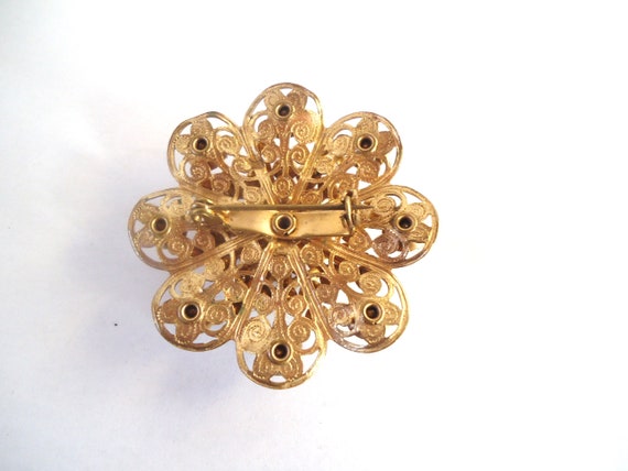 Vintage Large Flowerd Rhinestone and Pearl Brooch - image 4