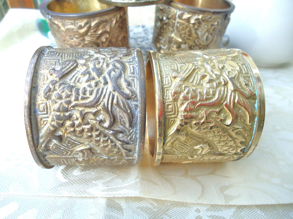 RARE/Antique Bronze Napkin Rings with embossed dragon set of Etsy Italia