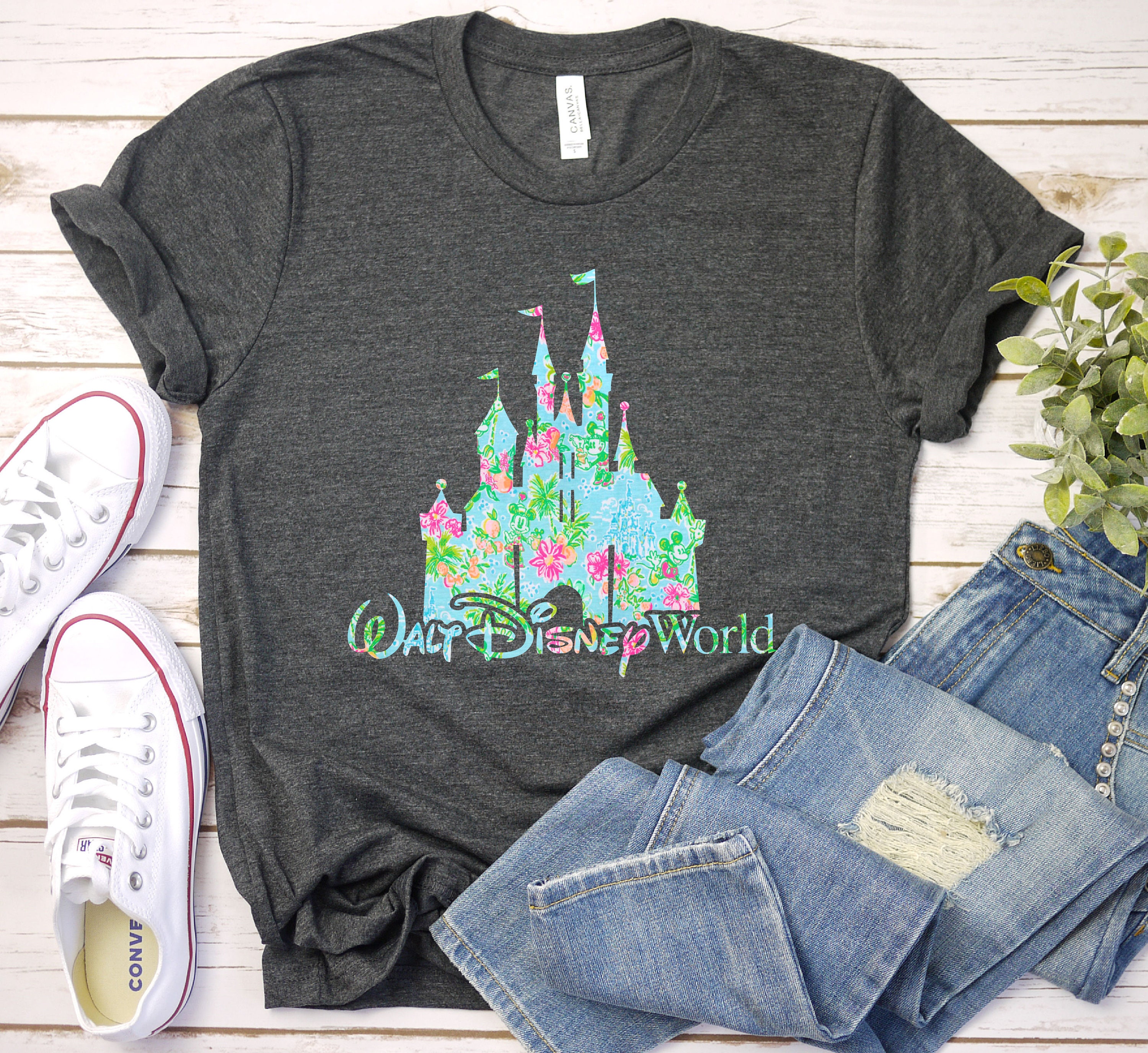 Castle Lilly Disney Mickey Minnie Magic Kingdom Disney World Disneyland T-Shirt