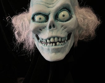 Hatbox ghost mask