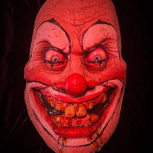 Evil Clown image 4