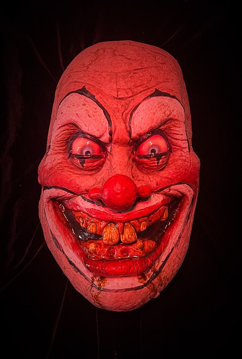 Evil Clown image 4