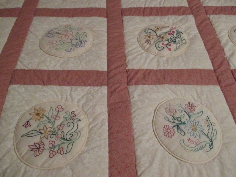 Hand Embroidered Queen-sized Quilt image 3