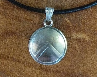 Aspis Greek shield pendant in silver, solid silver shield pendant, Spartan shield pendant