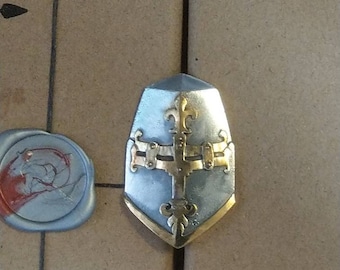 Great helm pin badge in solid silver. Crusader helm,  helmet pin badge. Archery Jewelry, Archery Jewellery