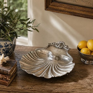 Antik engelsk silverpläterad mussla serveringsfat, Regency Conch-fotskål, Grotto-stil kustnära Palm Beach bordsdekor