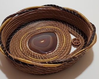 A Beauty! Rich Gold Brown Agate Stone,  Pine Needle Basket, Storage Basket - Natural Pine Straw, Recycle Organic, Bread Basket, Handmade USA