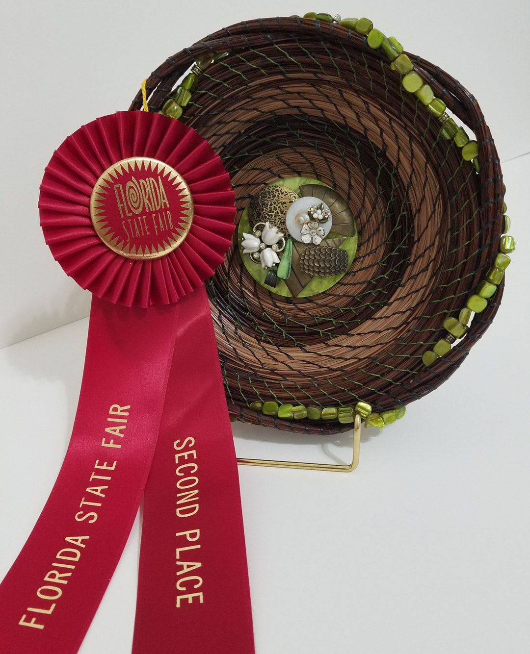 Woven Pine Needle Basket: Rhinestone Centerpiece, Green Jewels - Etsy