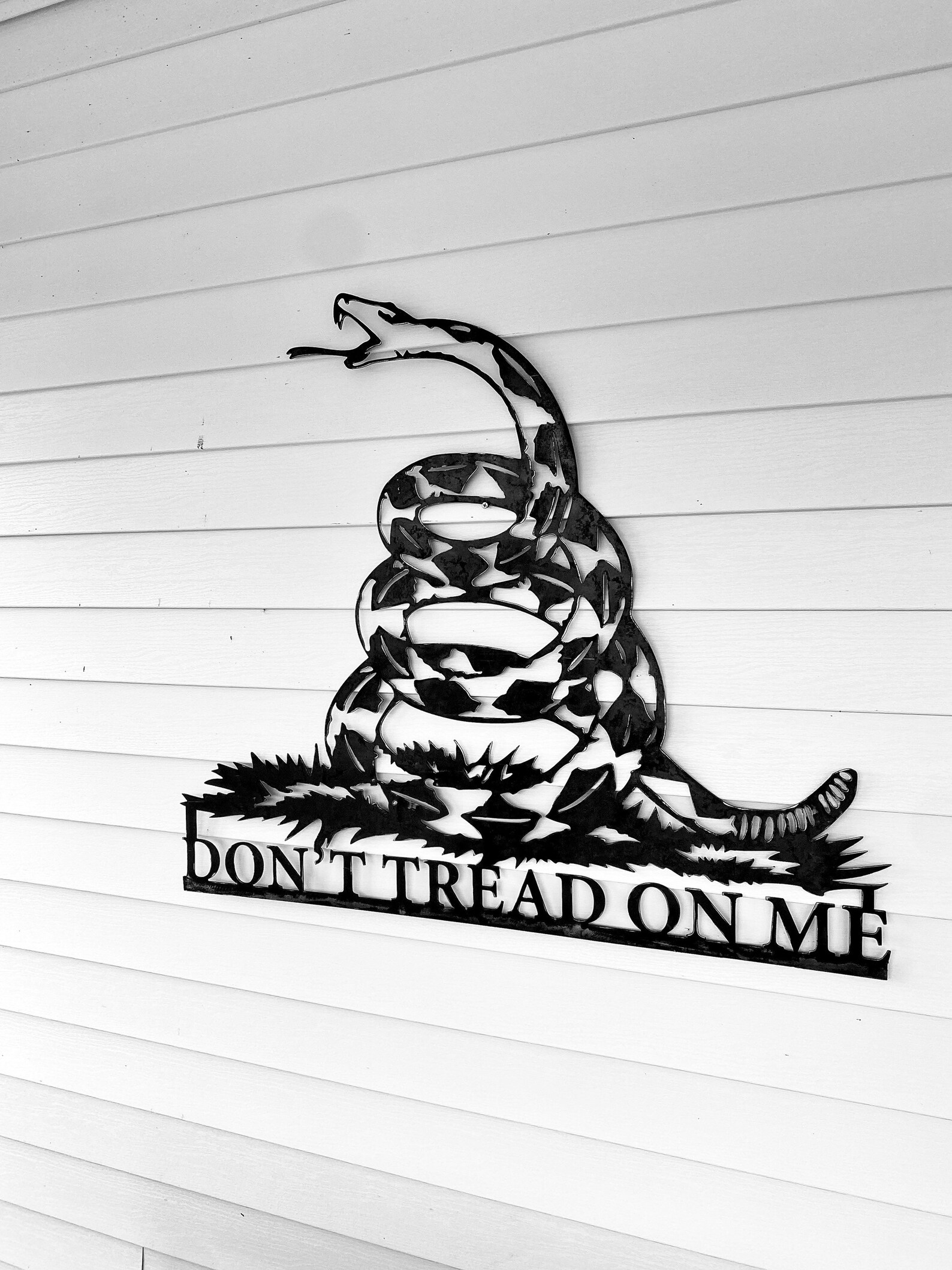 Metal Dont Tread on Me Sign Man Cave Garage Decor Wall - Etsy