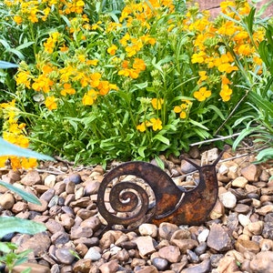 Metal Snail Shell Rustic Metal Snail Yard Art- Spring Summer Garden Decoration- Whimsical ...