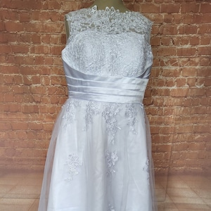 Handmade 1950s style classic Tea Length lace wedding dress,  Bridal Gown, Party Prom dress UK size 14