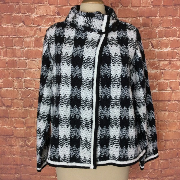 1990s Wallis black and white wool Cape Jacket Size Medium