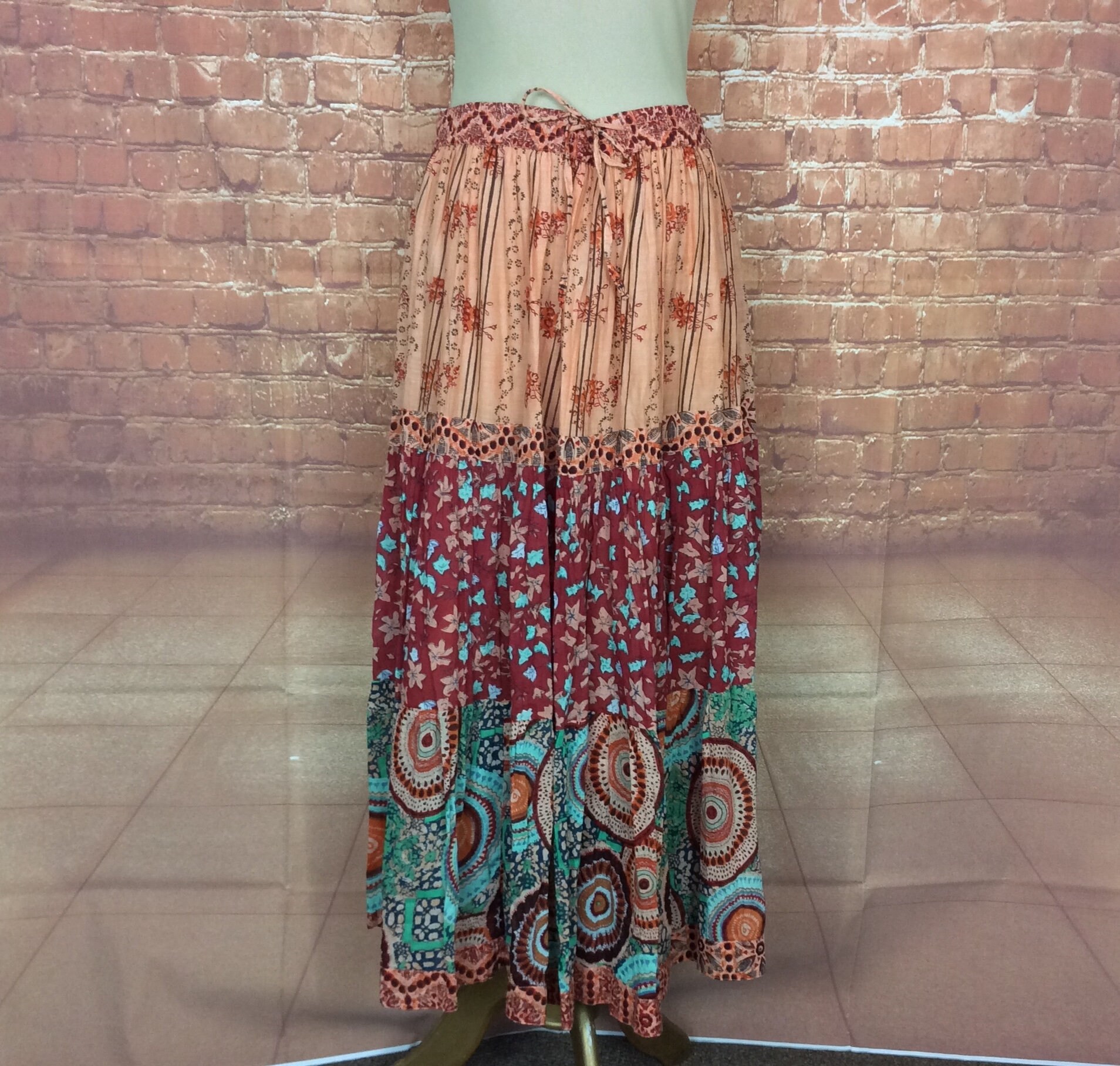 Asymmetrical skirt xd hot sale