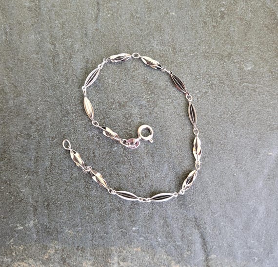 Vintage Sterling Silver Dainty Twist Bracelet 18cm Long - Etsy
