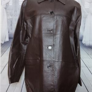 Manteau milanais en cuir souple marron foncé de luxe longueur cuisse. Veste longue vintage en cuir véritable pour femme taille 18, Royaume-Uni.