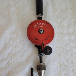 Vintage Qualcast Clipper Hand Drill, Double Pinion Drill with one bit.