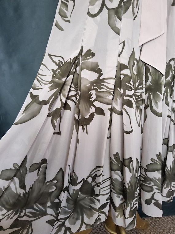 knee length dresses for ladies Chiffon Midi Dress with Slit S / Cream / 01215 main image 0