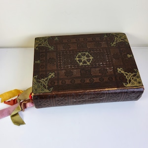 1954 Bible, Leather bound Family Bible, Holy Bible, Vintage Bible, Christian Gift, King James Version.