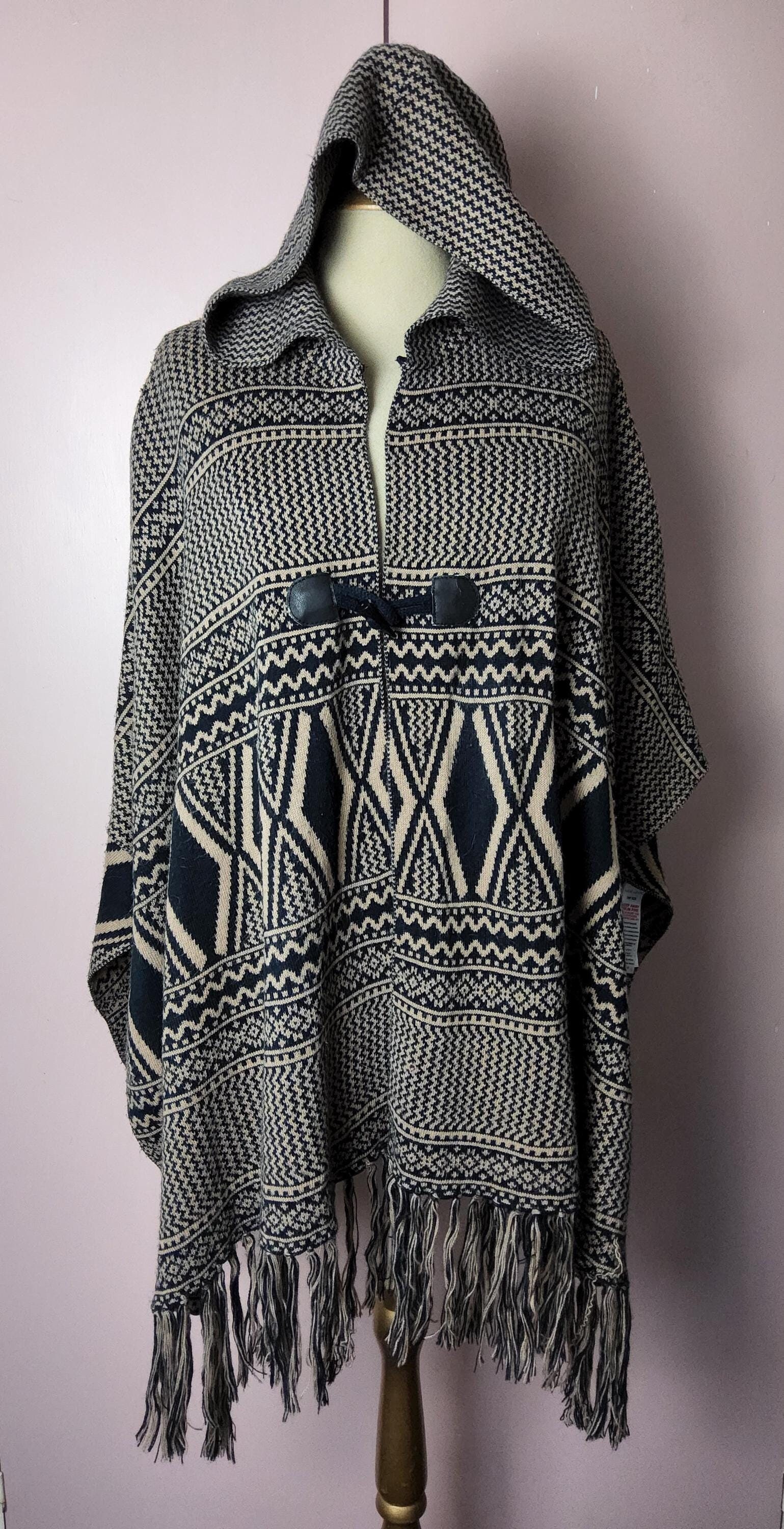 Vintage New Look Aztec Poncho With Toggle Fastening and Hood