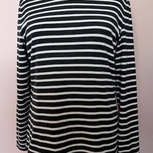 Ralph Lauren Ladies long sleeve Top.  Black and white horizontal stripes.  Size Large (UK size 10 to 14)