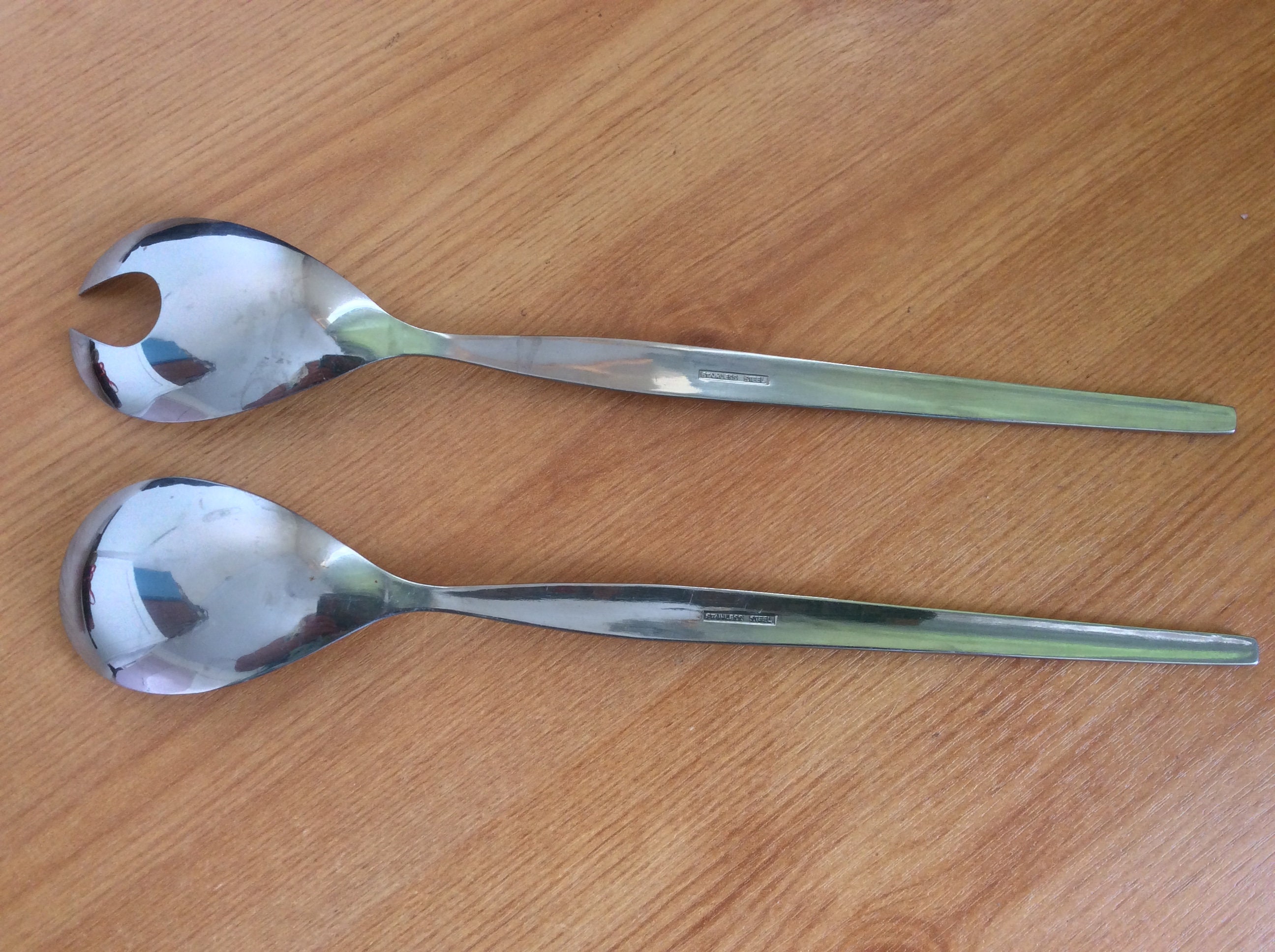 ヴィンテージミッドセンチュリーステンレススチールサラダサービング