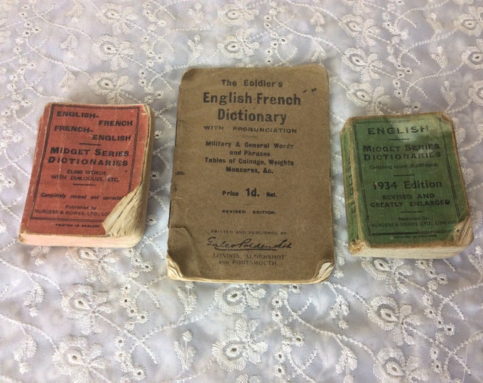 Three Small Soldiers English French Dictionaries From 1934 Etsy
