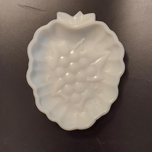 Hazel Atlas Grapes Candy Dish