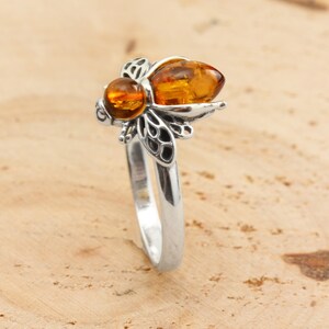 Baltic Amber Honey Bee and Flower Ring