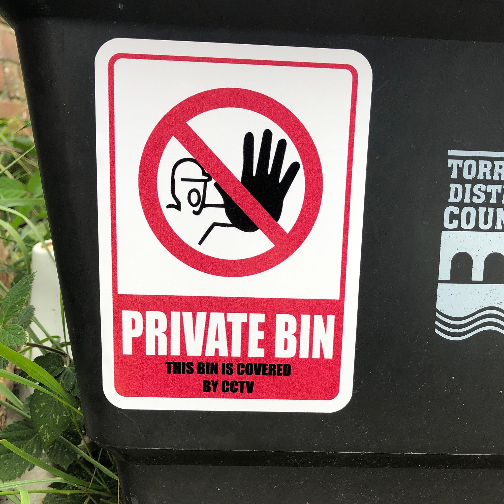 Peacoblue Lot De 2 Feuilles D'autocollants Pour Poubelles à Roulettes, Motif Marguerites Et But, 38 X 82 Cm, Imperméable, Grand Décalcomanie Pour Poubelles, Allée, Jardin, Extérieur Et Décoration