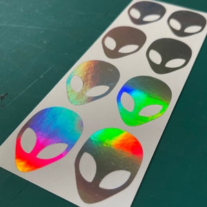 Rainbow Holographic ALIEN HEAD (Extra Small) Coche Portátil Ufo Pegatinas Calcomanías