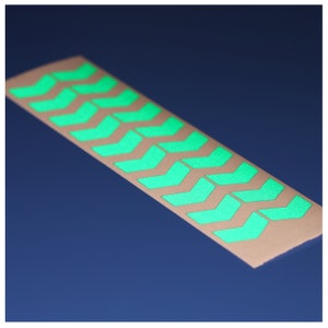 GREEN Reflective 1 Inch Chevrons (x20) Die-Cut Vinyl Stickers Decals - Motorcycle Car Bike Motorbike Caravan Trailer Motorhome Camper Truck