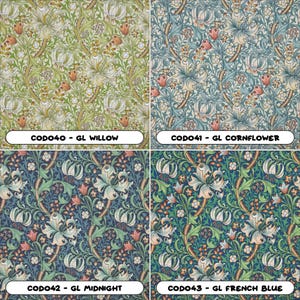 K&ouml;nnte beinhalten: Vier Stoffmuster mit einem sich wiederholenden floralen Muster. Die Muster sind mit "CODO40 - GL WILLOW", "CODO41 - GL CORNFLOWER", "CODO42 - GL MIDNIGHT" und "CODO43 - GL FRENCH BLUE" beschriftet.