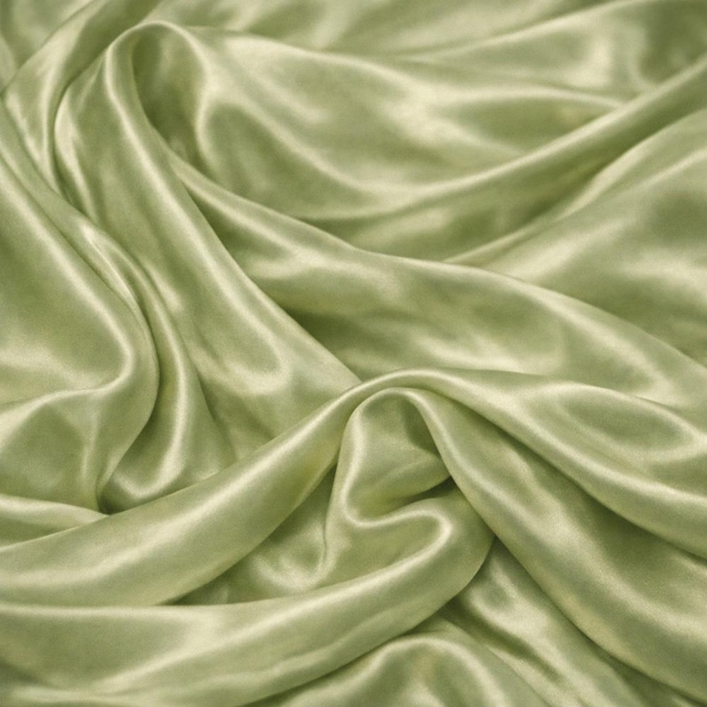 Silkeslen satinklänningstyg enfärgat lyxigt bröllopstyg 150 cm Matcha