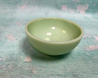 Jadeite Jadite  Cereal Bowl Jadeite Green - Fire-King  Fire King