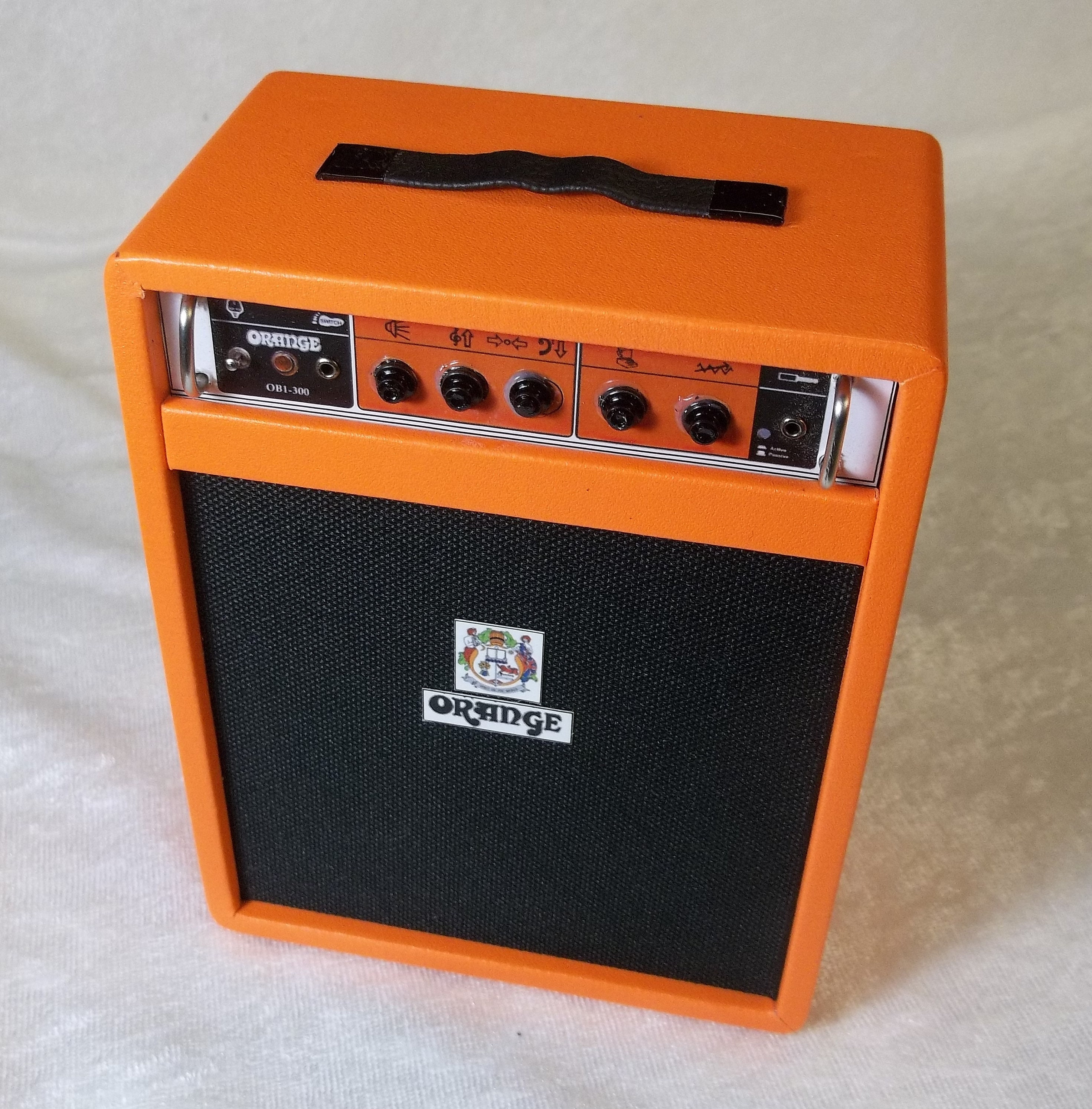 Orange British Amplification Miniature OB1-300 Bass Replica Guitar