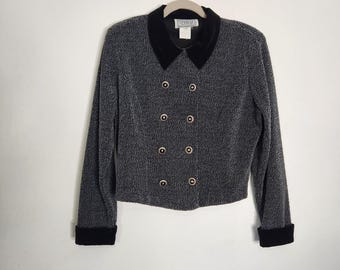 vintage des années 1980 Blazer court texturé taille 11, col et poignets en velours, veste ajustée en velours, haut tailleur noir rétro avec bouton argenté