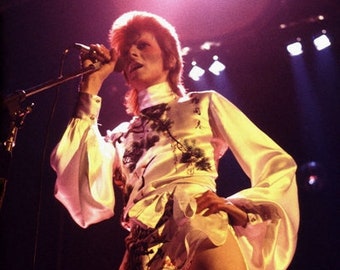 Full Colour Photo Portrait Of David Bowie On Stage Ziggy Stardust Final Gig In London 1972 A3 Poster Reprint