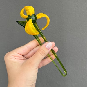 Yellow Glass Iris Sculpture - Glass Flower Ornament - Glass Flower for Vase - Yellow Glass Iris Figurine - Collectible Glass Iris Home Decor