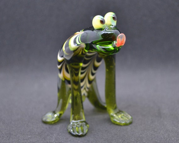 Glass Frog Figurine Handmade Glass Frog Sculpture Paperweight Frog Ornament  