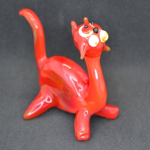 Red Glass Cat Figurine - Blown Glass Cat Figurines - Tiny Glass Cat Gifts for Women - Glass Cat Ornament Sculpture - Glass Kitten Statue